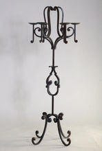 Load image into Gallery viewer, VENTO LARGE CANDLEHOLDER
